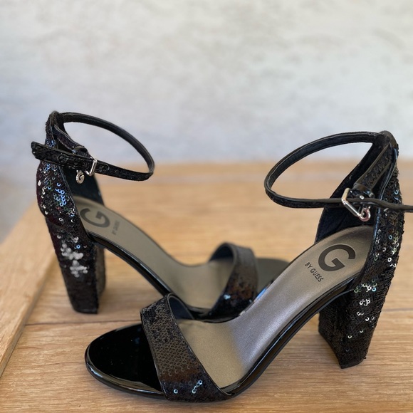 G by guess heels - Picture 1 of 4